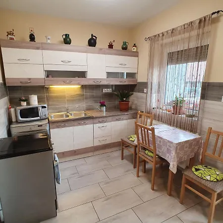 Beke Szigete Casa de Férias *