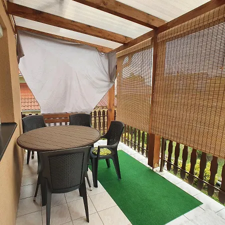 Beke Szigete Casa de Férias *