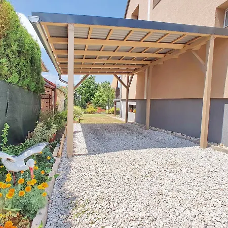 Beke Szigete Casa de Férias